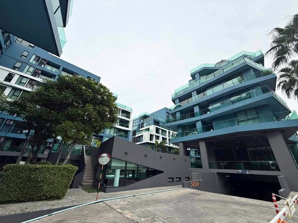 Acqua Jomtien 1BR Condo