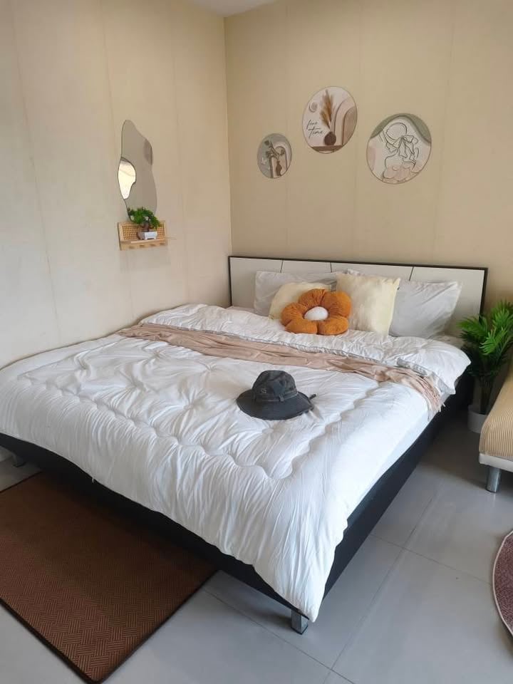 AD Hyatt Condominium Studio Sea view, 12th Floor