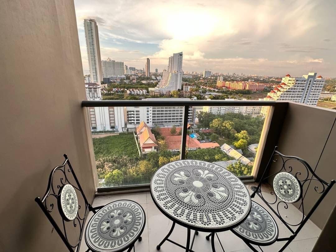 Aeras 1BR Sea view, 15th Floor