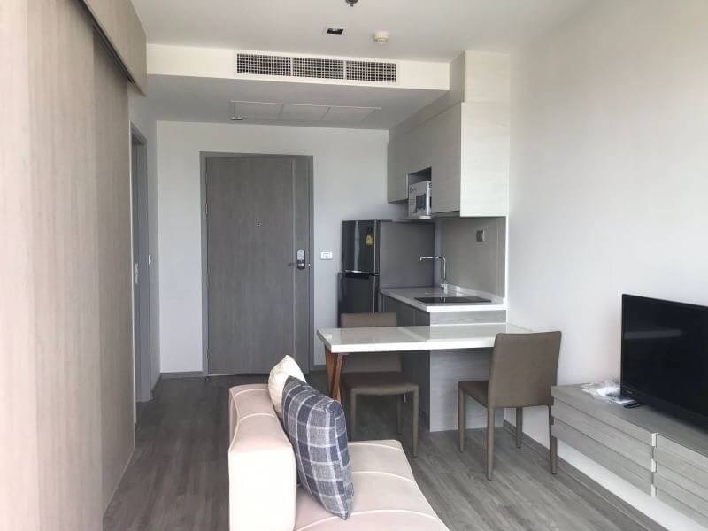 Aeras 1BR Sea view, 15th Floor