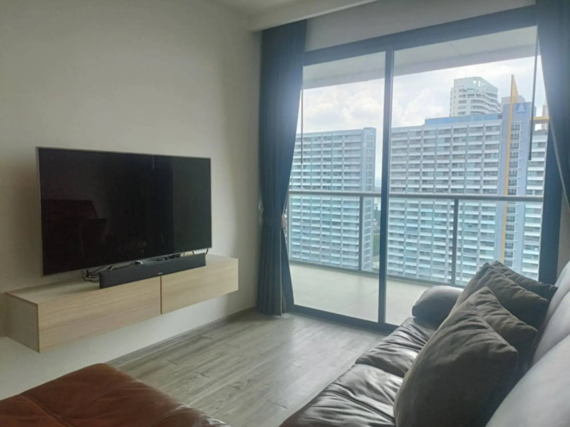 Aeras 1BR Sea view, 21st Floor