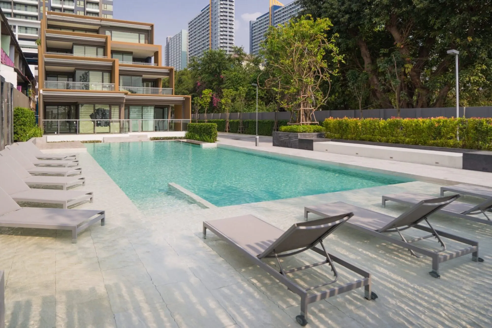 Aeras 2BR Sea view, 6th Floor