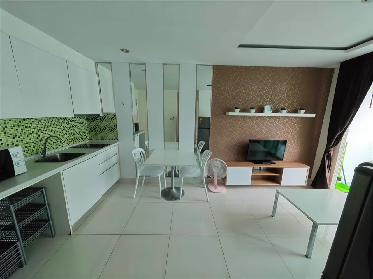 Amazon Residence 1BR Pool view, 6th Floor