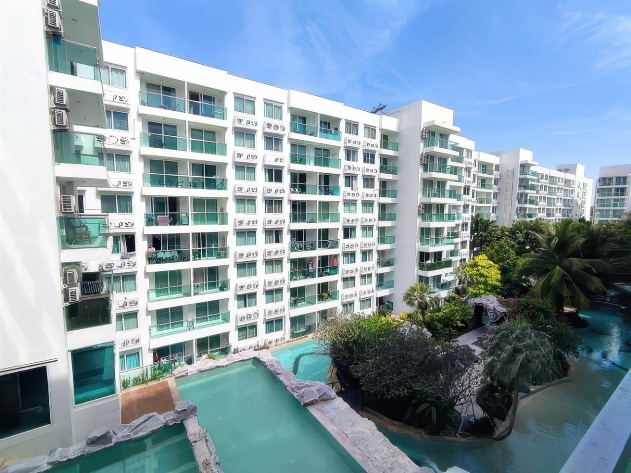 Amazon Residence 1BR Pool view, 5th Floor
