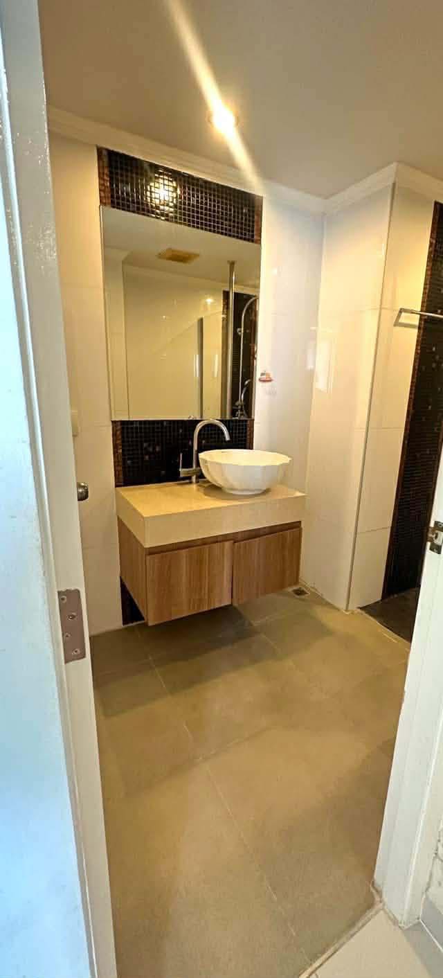 Amazon Residence 1BR, 8th Floor