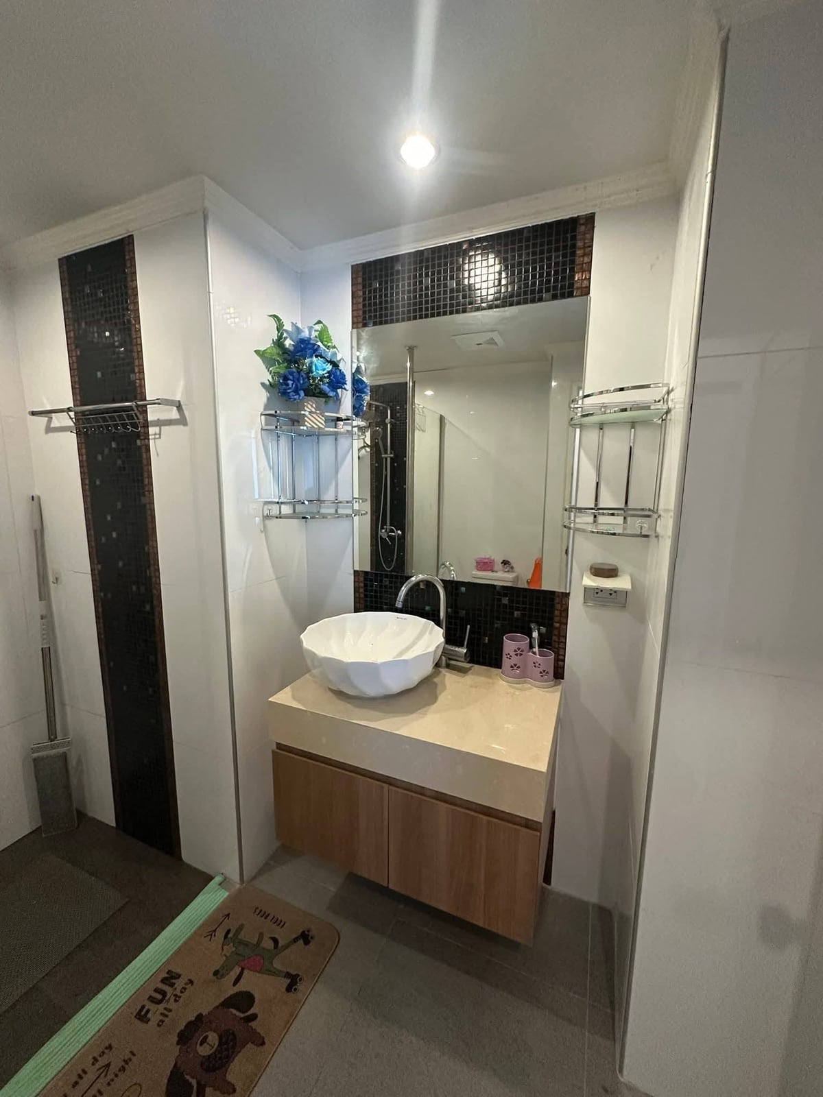 Amazon Residence 1BR City view, 6th Floor