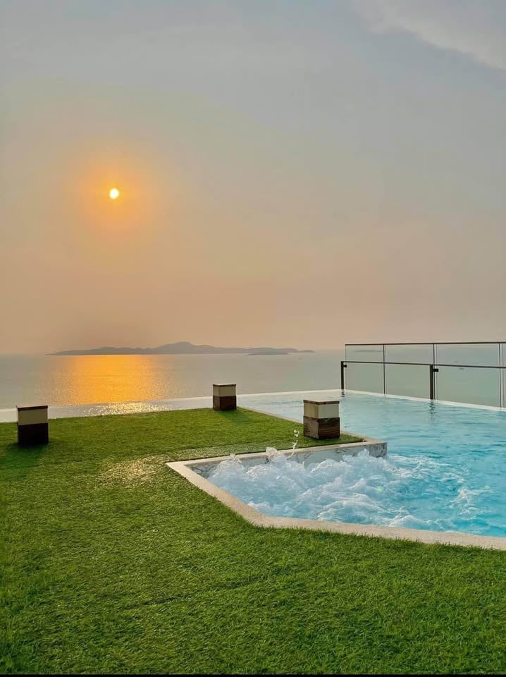 1-bed sea view condo for rent at Andromeda Condominium, Pratumnak