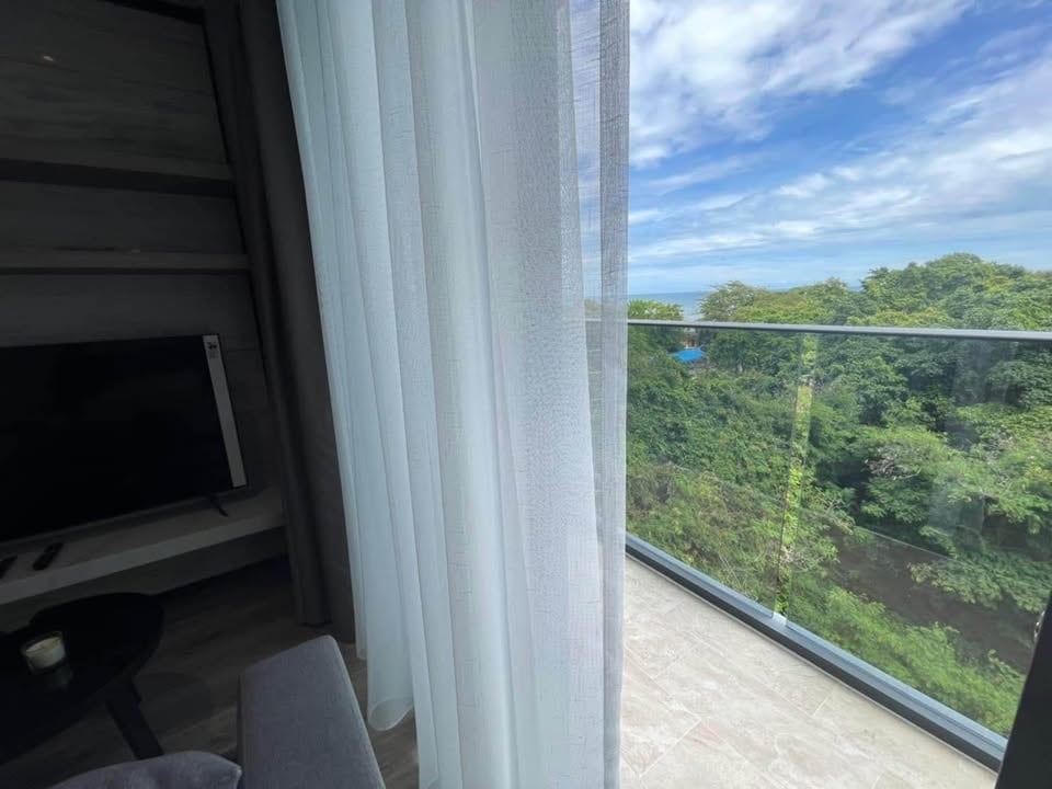 Andromeda Condominium 1BR Condo, 5th Floor