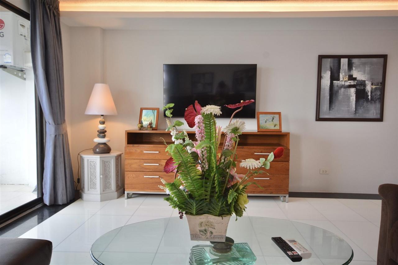 Angket Hip Residence 1BR Sea View, 17th Floor