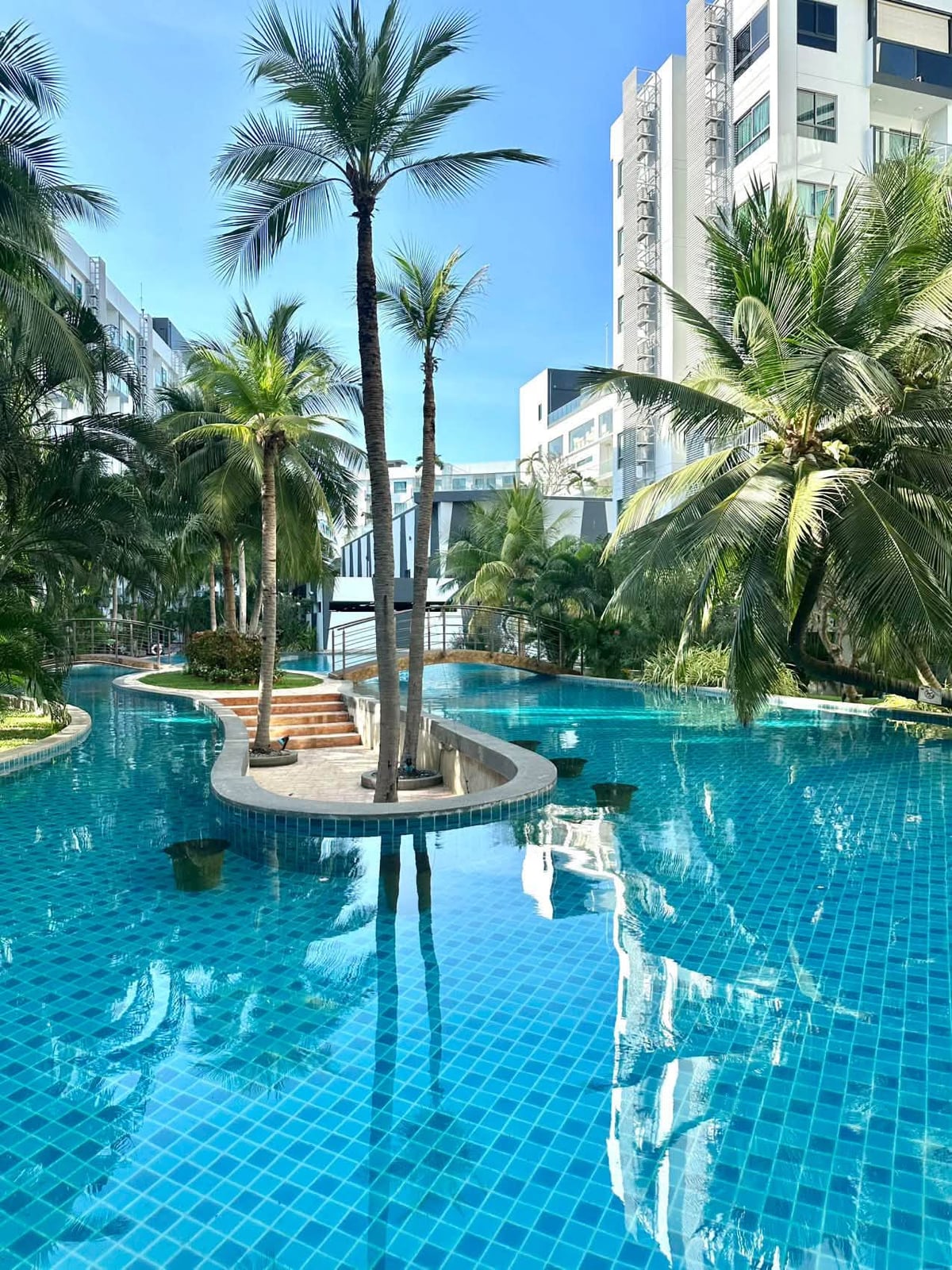 Arcadia Beach Resort 1BR, 1st Floor