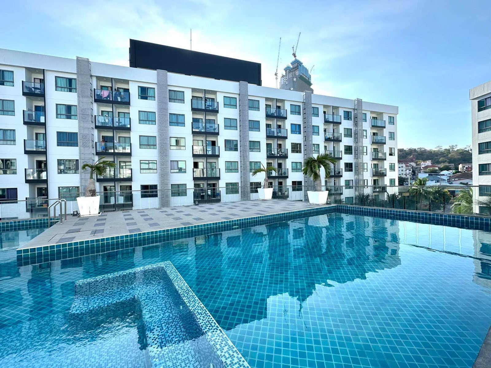 Arcadia Beach Resort 1BR, 1st Floor