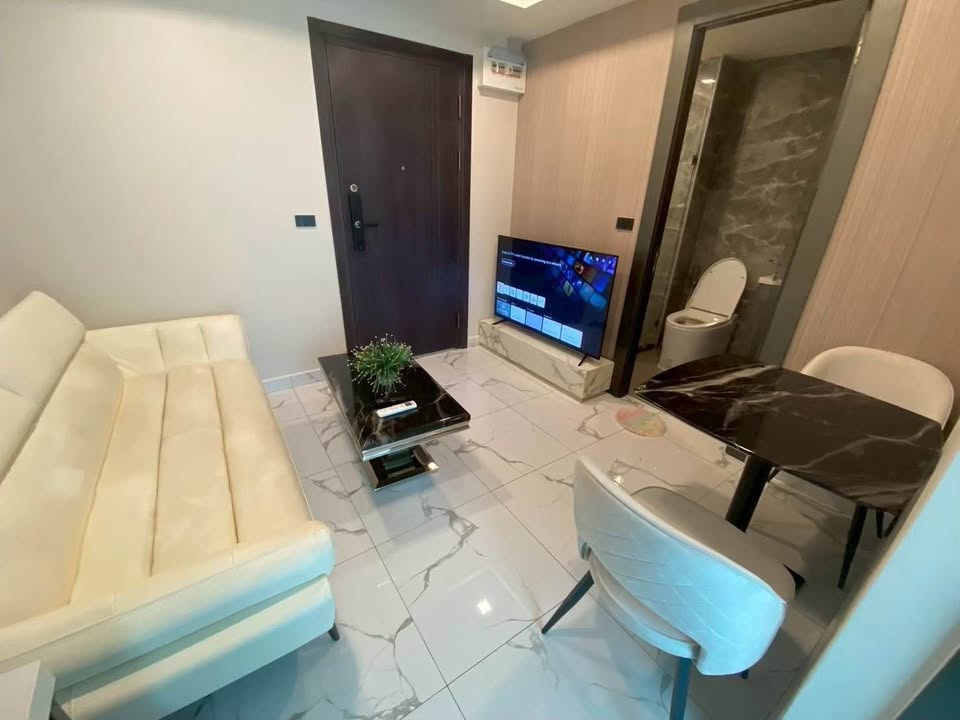 Arcadia Millennium Tower 1BR Sea view, 24th Floor