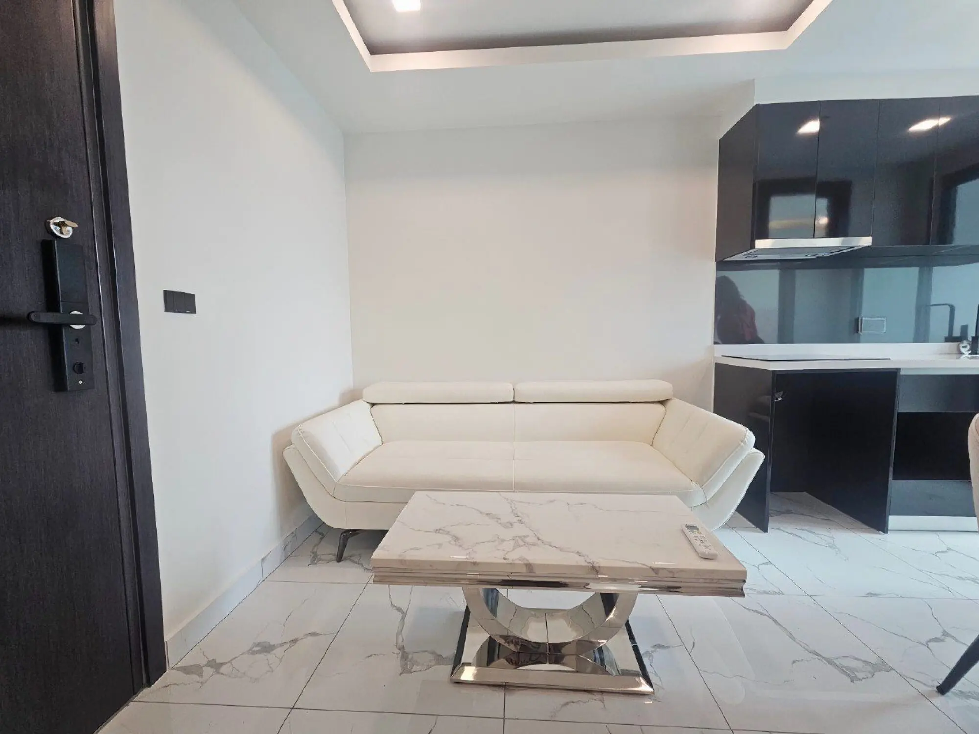 Arcadia Millennium Tower 2BR, 33rd Floor