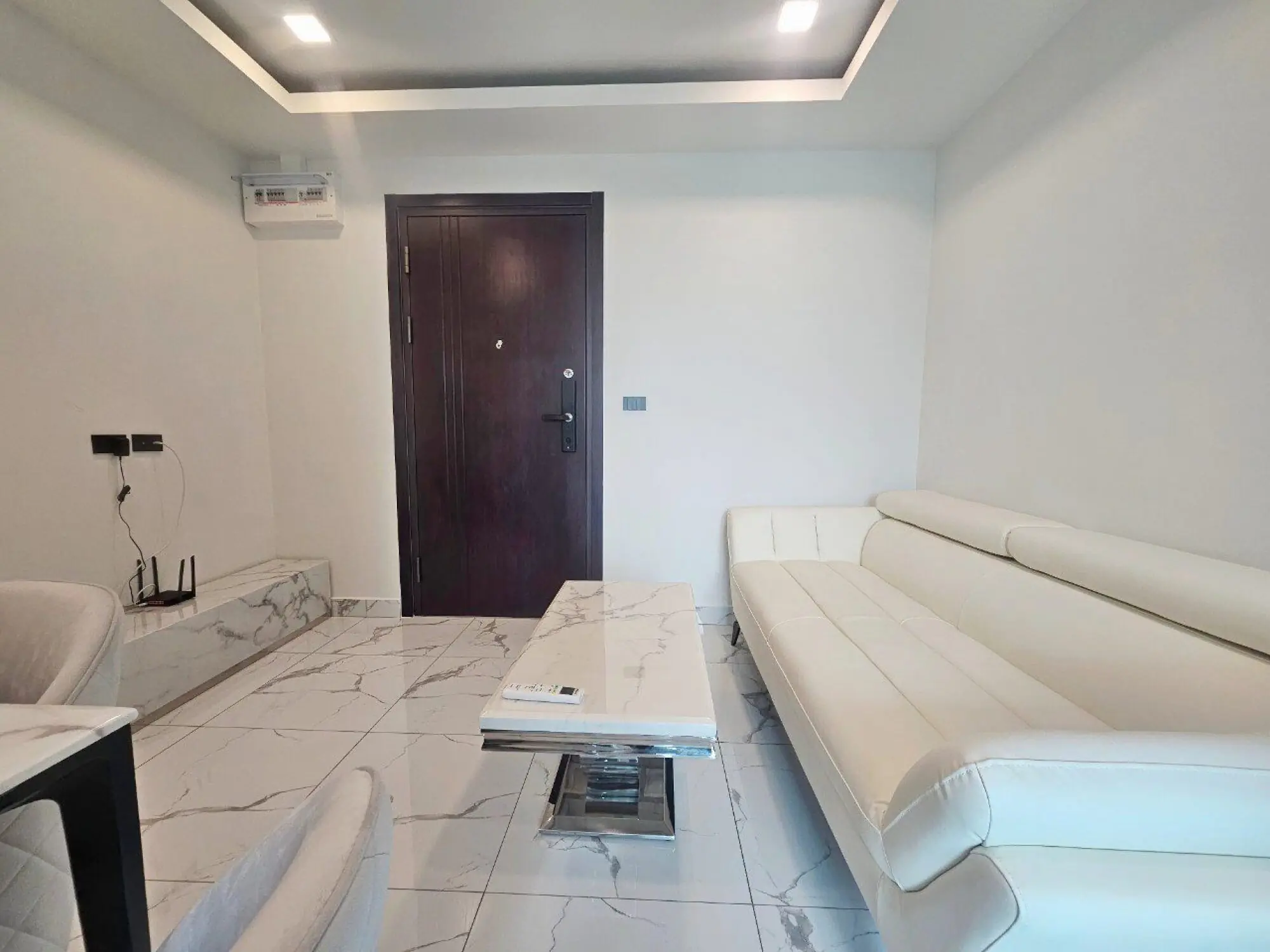 Arcadia Millennium Tower 2BR, 33rd Floor