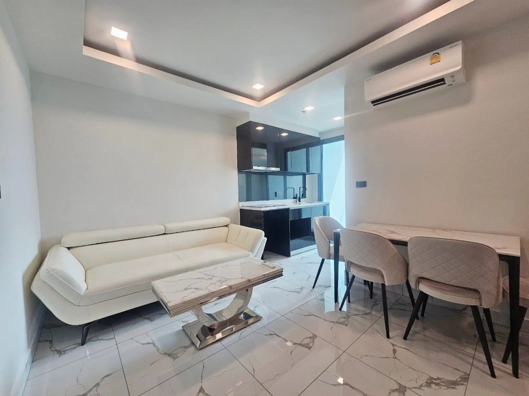 Arcadia Millennium Tower 2BR, 33rd Floor
