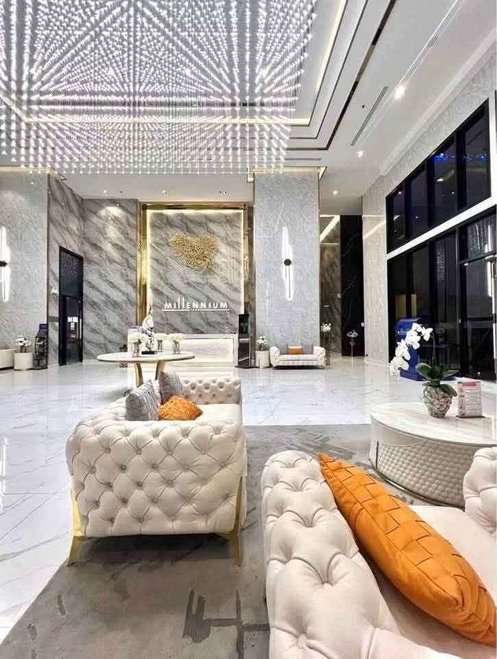 Arcadia Millennium Tower 2BR City view, 33rd Floor