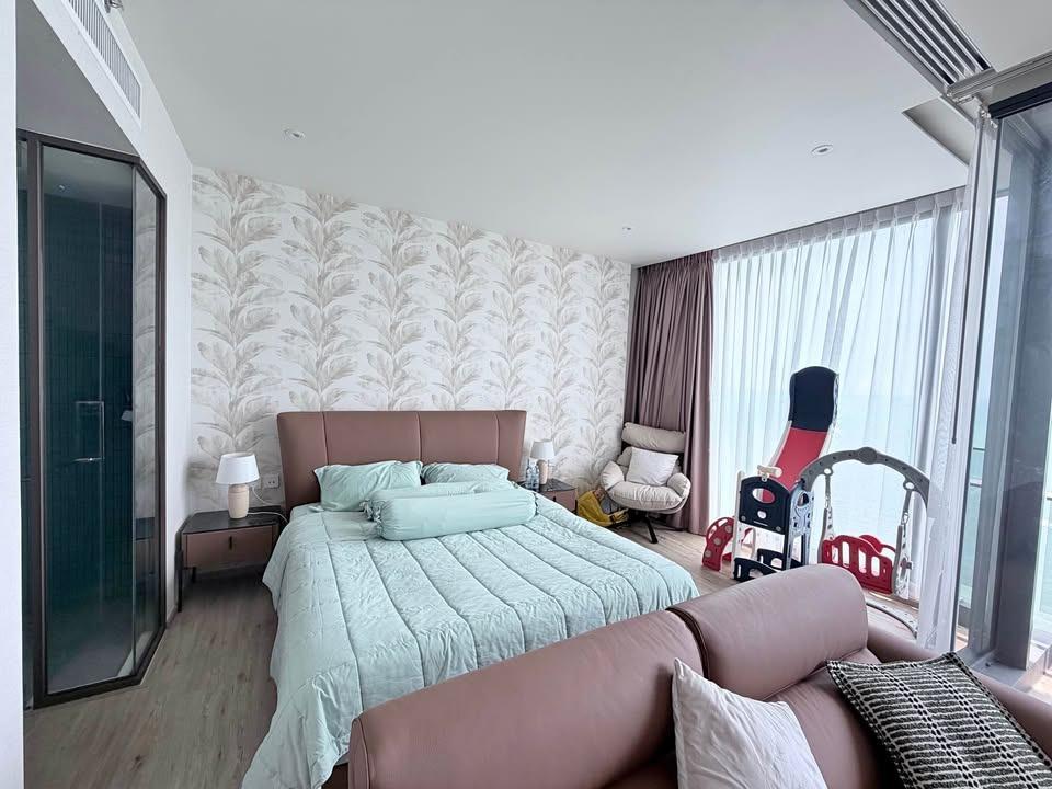 Arom Wongamat 1BR Seaview Condo