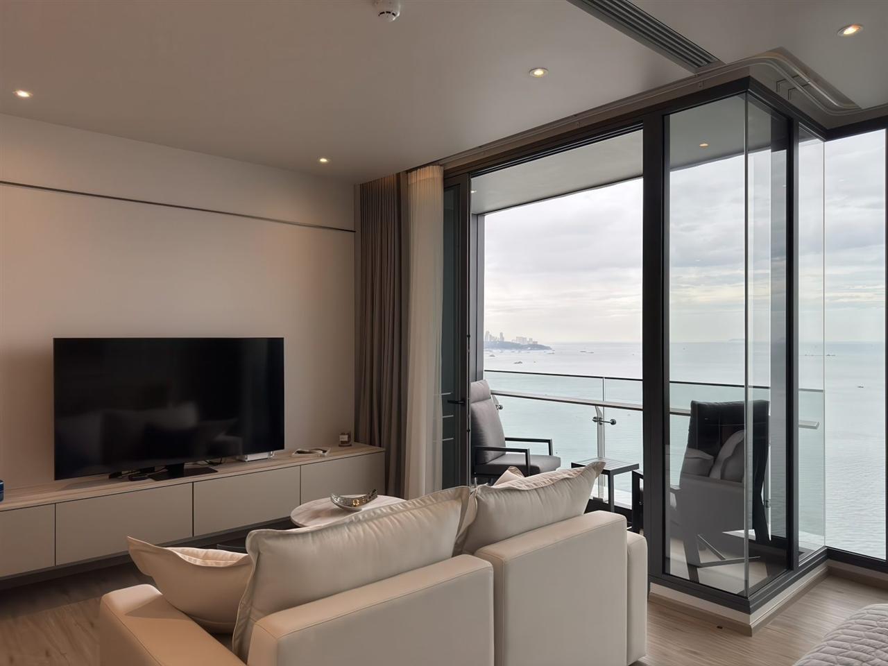 Arom Wongamat 1BR Sea view, 25th Floor