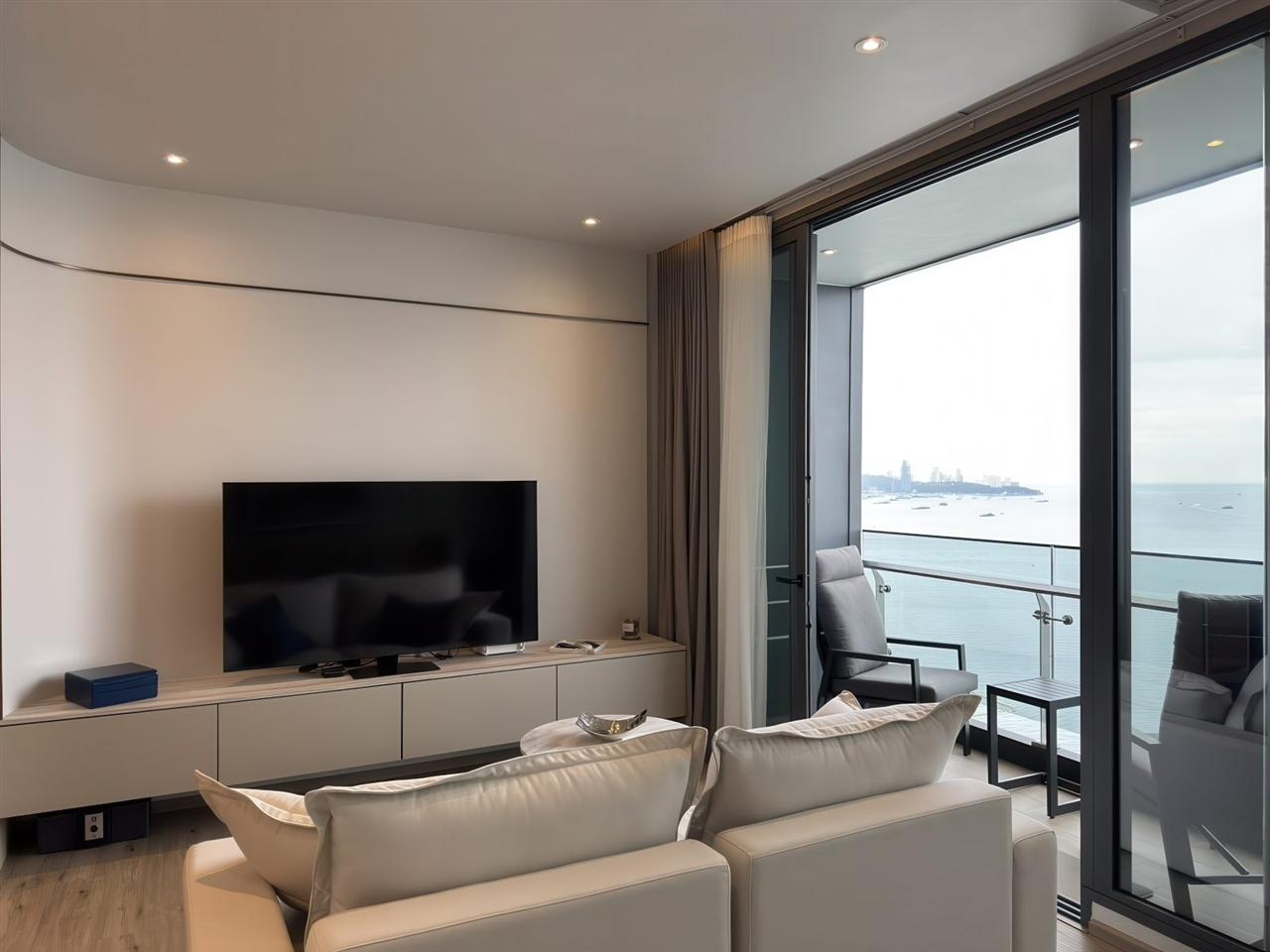 Arom Wongamat 1BR Sea view, 25th Floor
