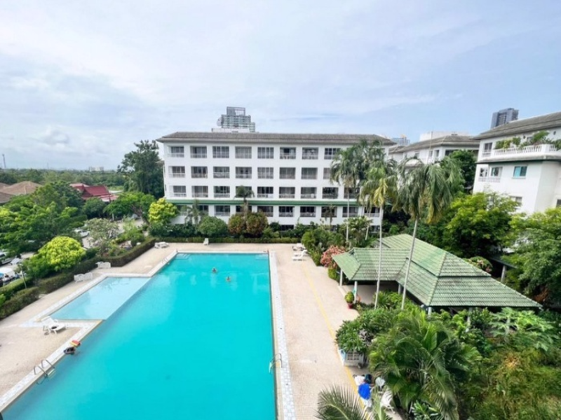 Baan Suan Lalana 2BR Garden view, 2nd Floor