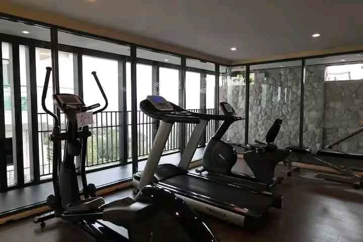 Bayphere Premier Suites Studio Condo, 5th Floor