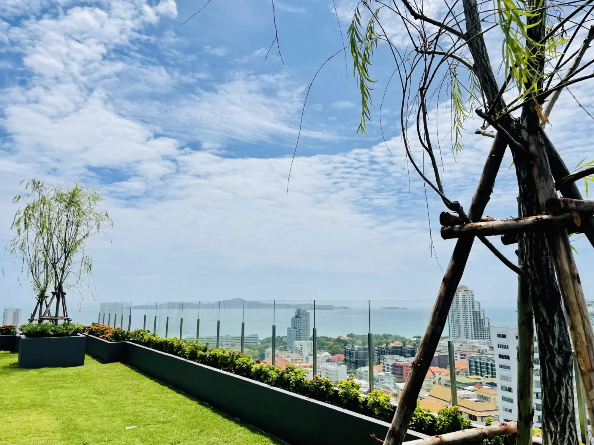 Beverly Mountain Bay Studio, 5th Floor