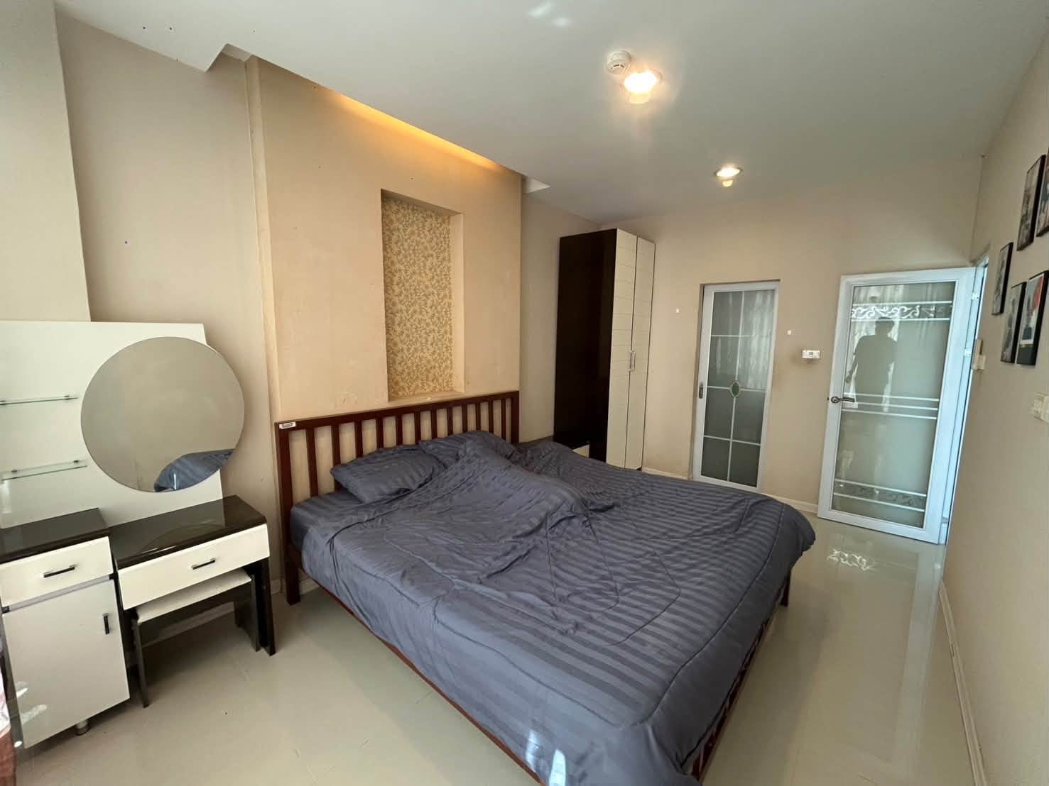 CC Condominium 1