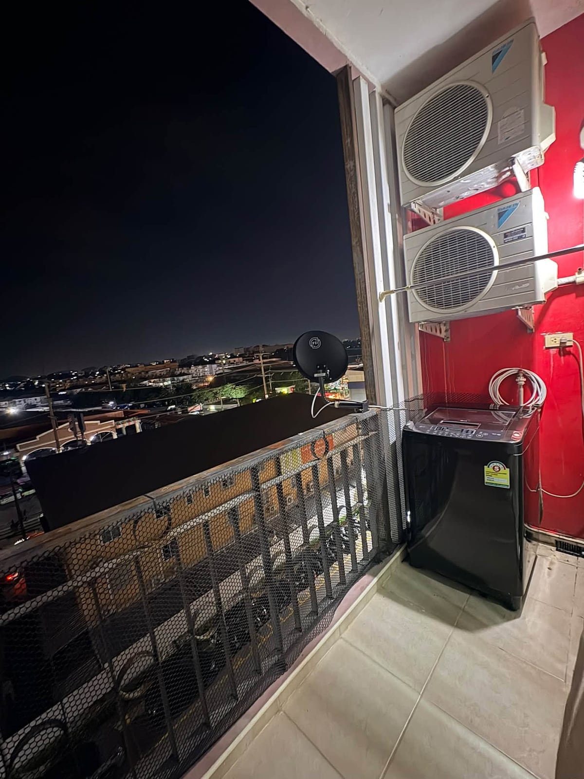 CC Condominium 1 1BR Condo, 6th Floor