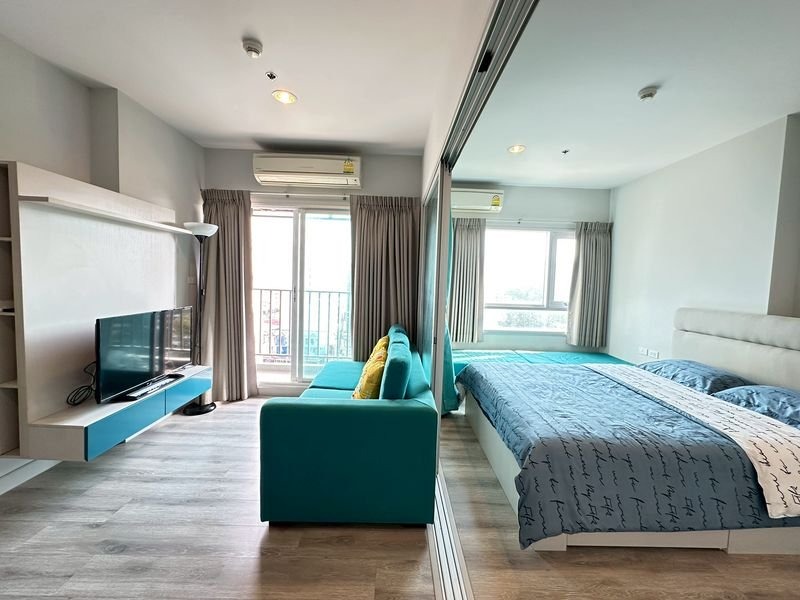 Centric Sea Pattaya 1BR Condo