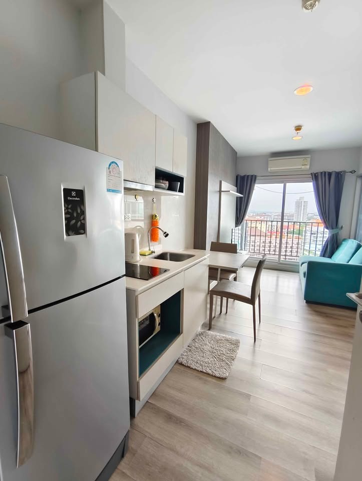 Centric Sea Pattaya 1BR Condo
