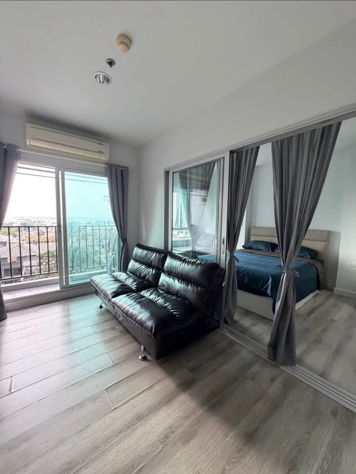 Centric Sea Pattaya 1BR Condo