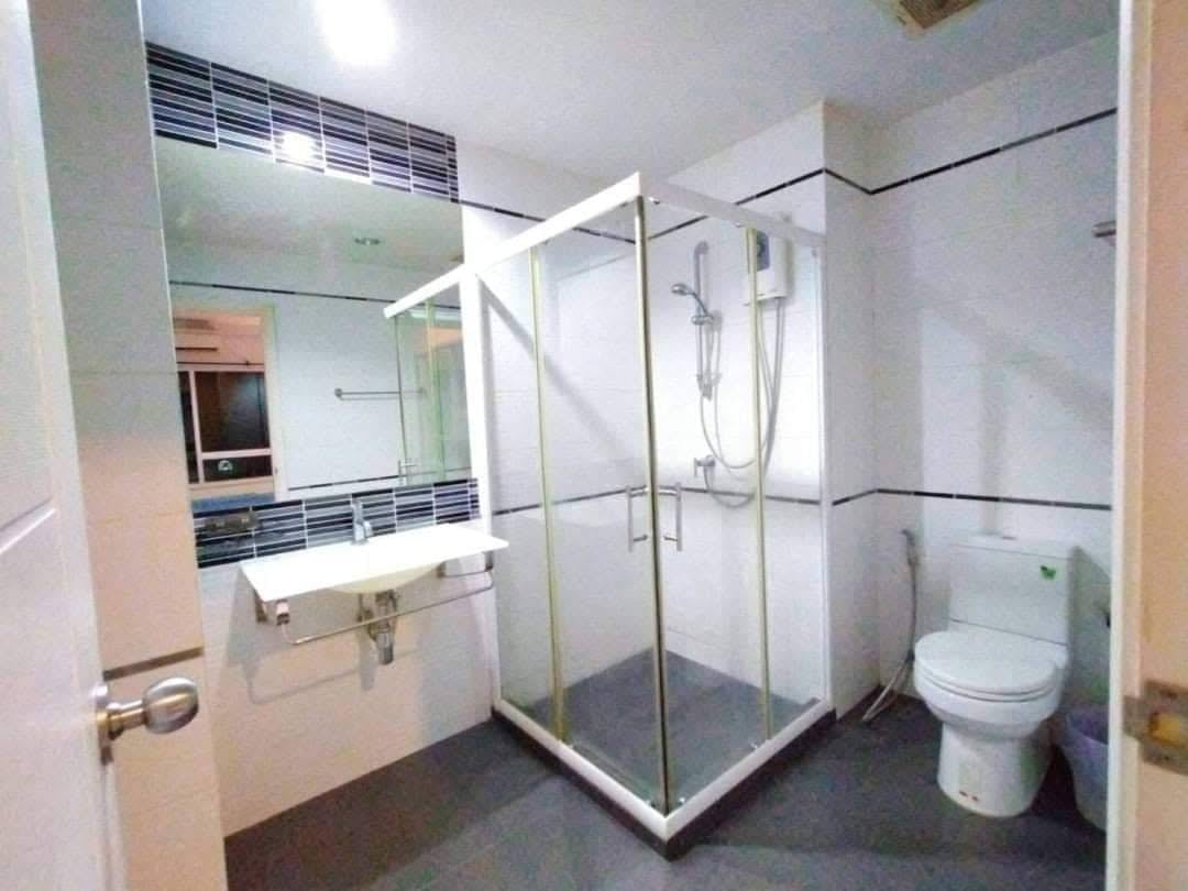 Centric Sea 1BR Condo, 4th Floor