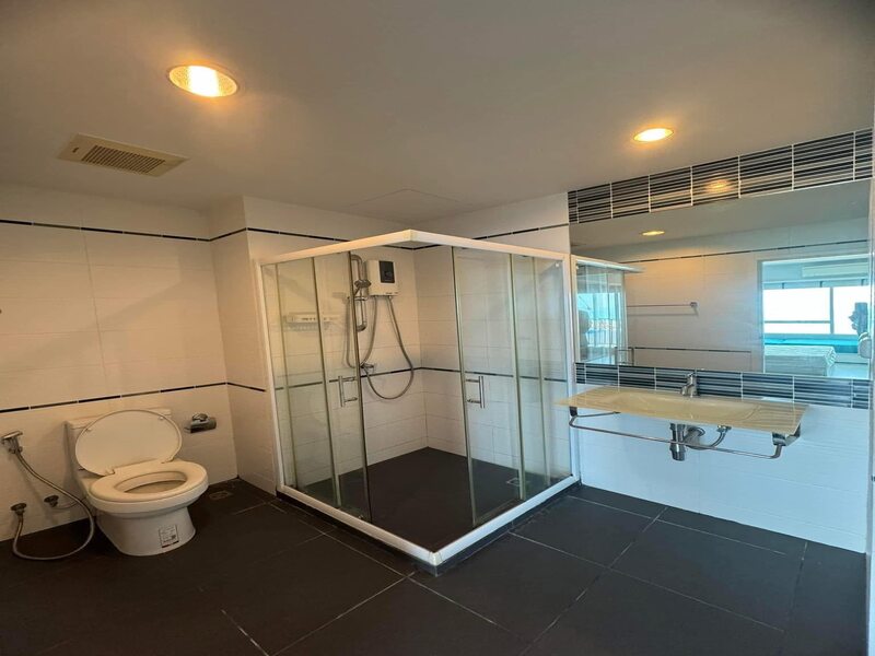 Centric Sea 1BR Sea view, 19th Floor