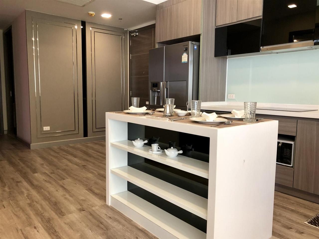 Cetus Beachfront Condominium 3BR Sea view, 15th Floor