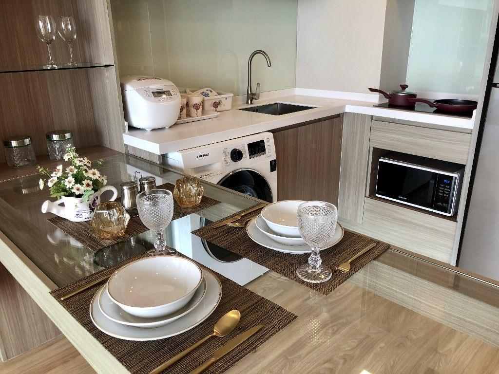 Cetus Beachfront Condominium 1BR Sea view, 15th Floor