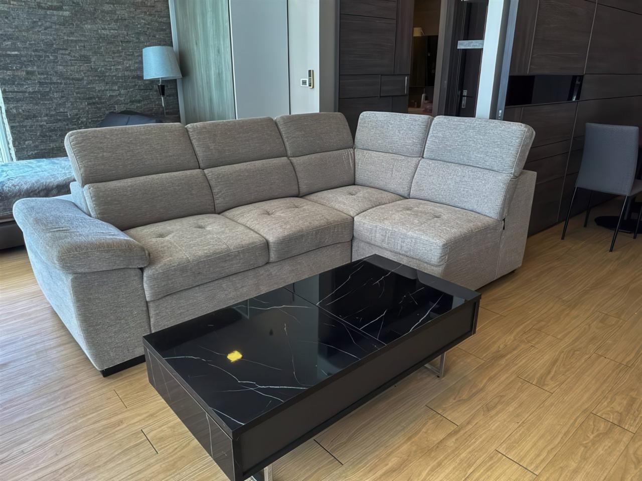 Cetus Beachfront Condominium 2BR sea view, 45th Floor
