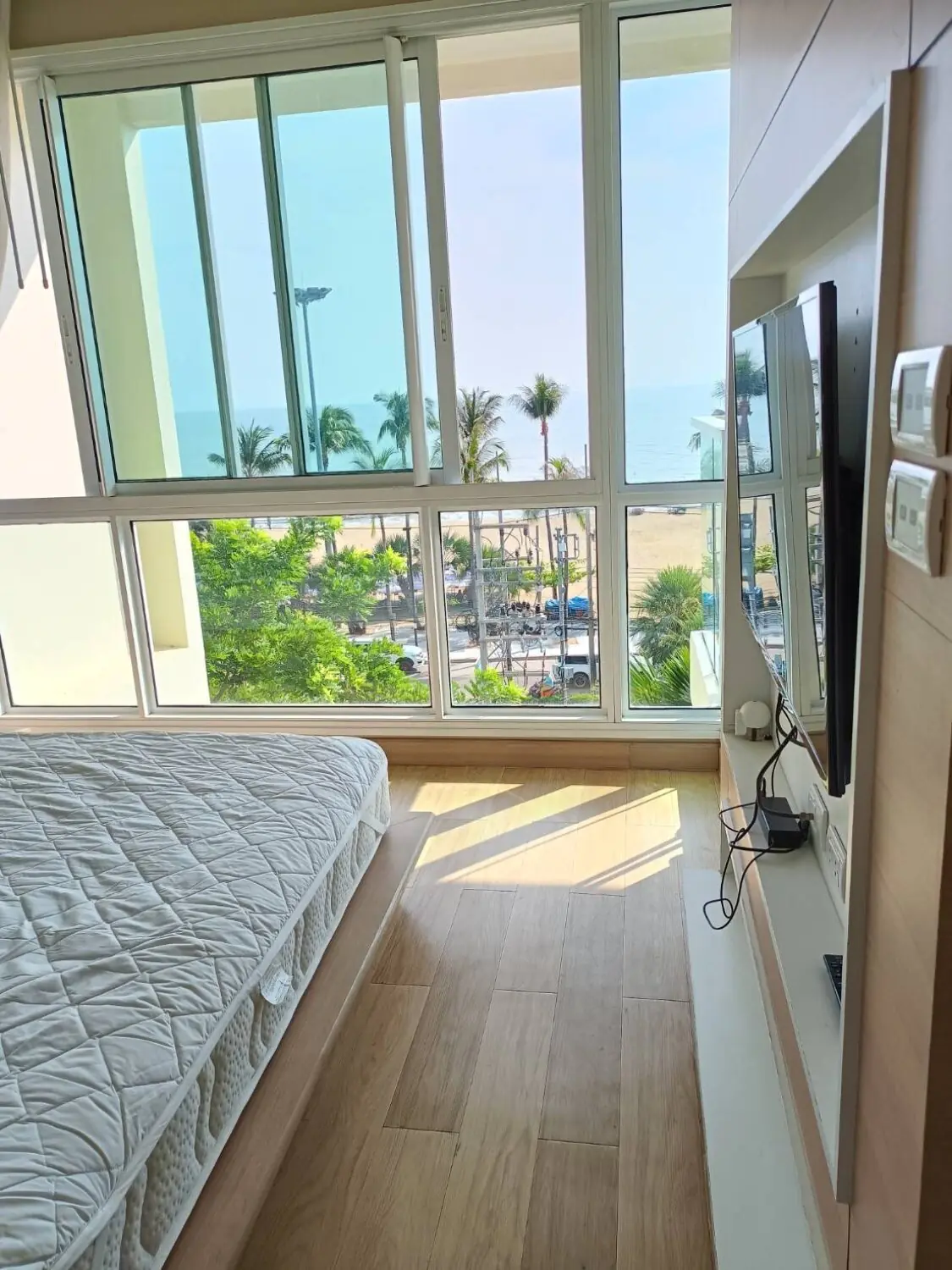 Cetus Beachfront Condominium 2BR Sea view, 4th Floor