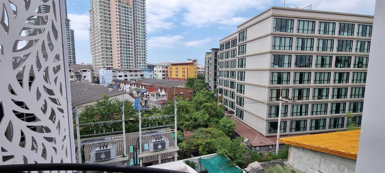 City Garden Olympus 1BR City view, 5th Floor