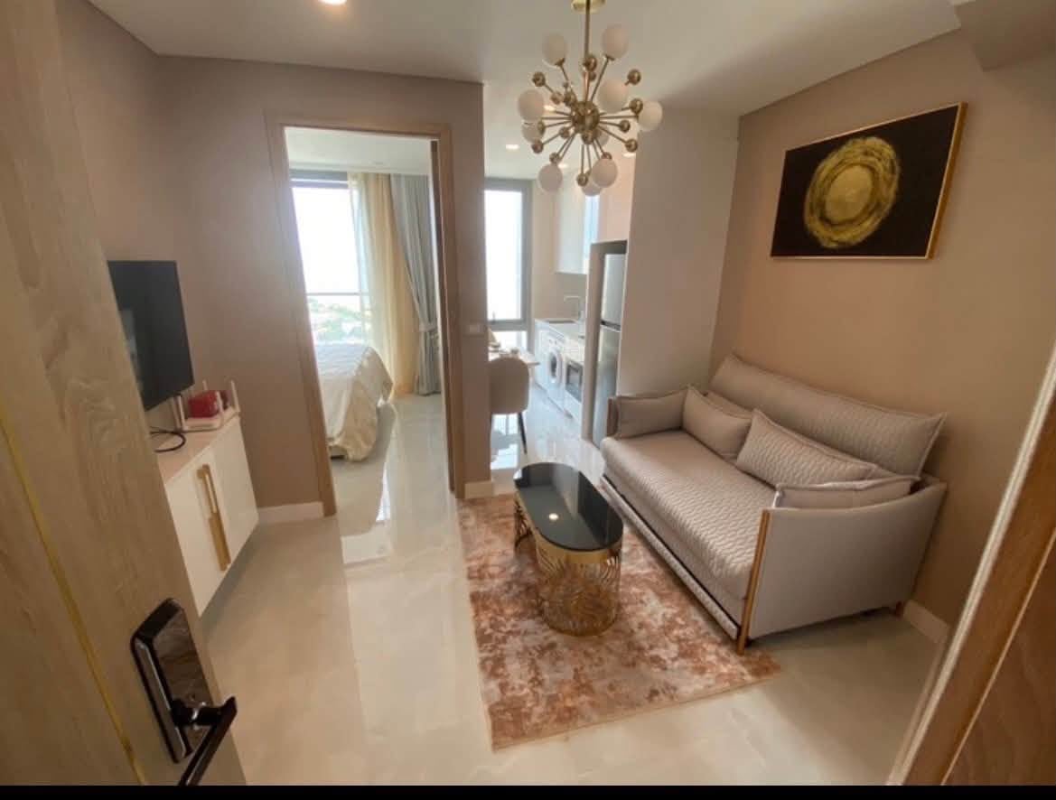 Copacabana Beach Jomtien 1BR Condo, 32nd Floor