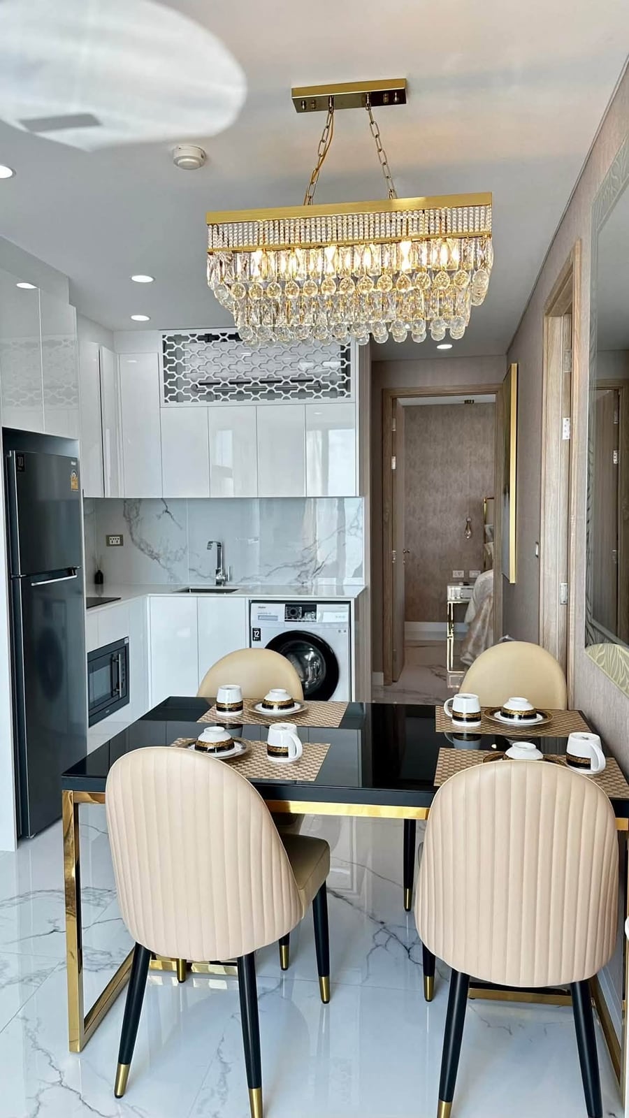 Copacabana Beach Jomtien 2BR Condo, 41st Floor