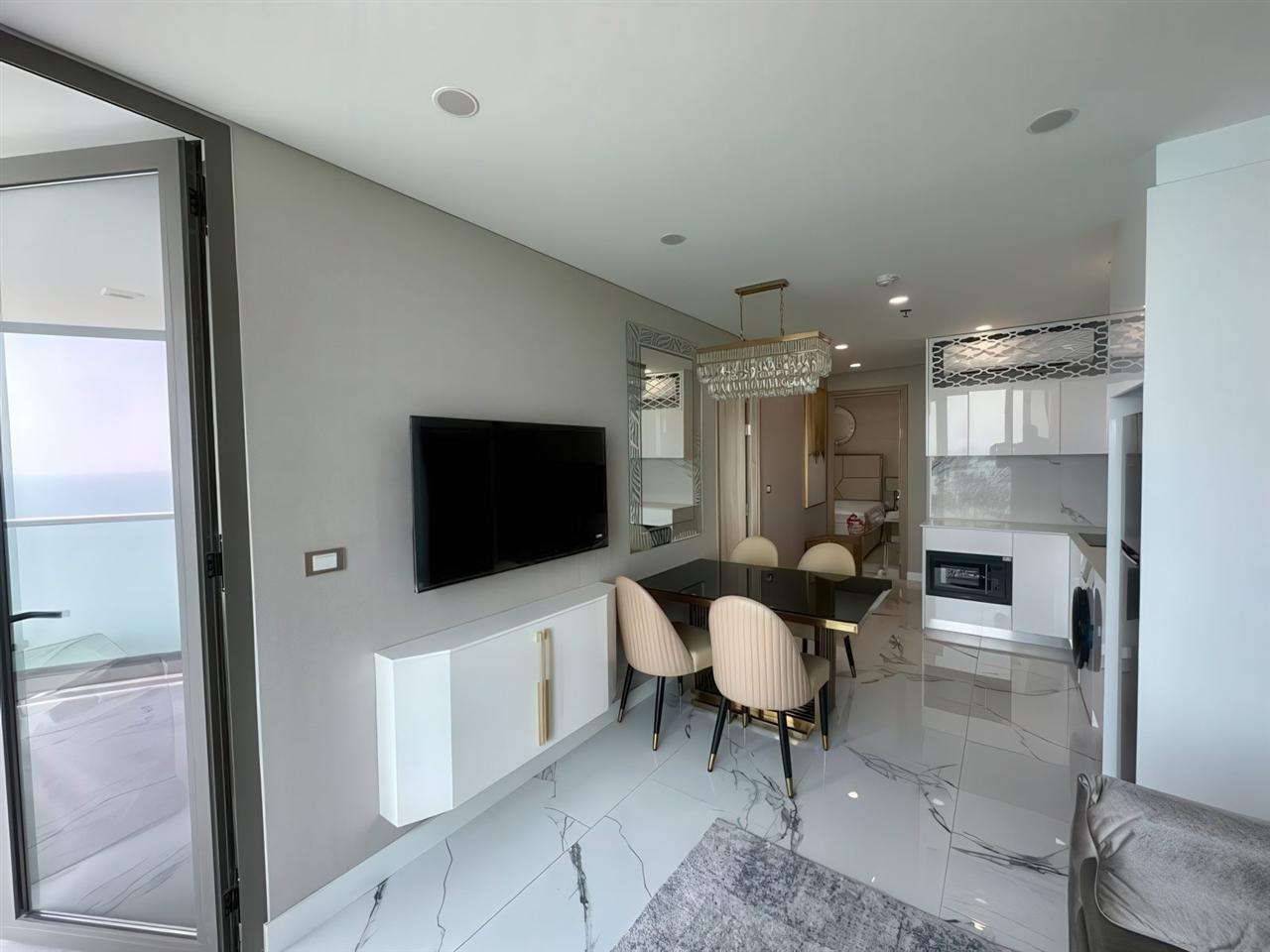 Copacabana Beach Jomtien 2BR Sea view, 48th Floor
