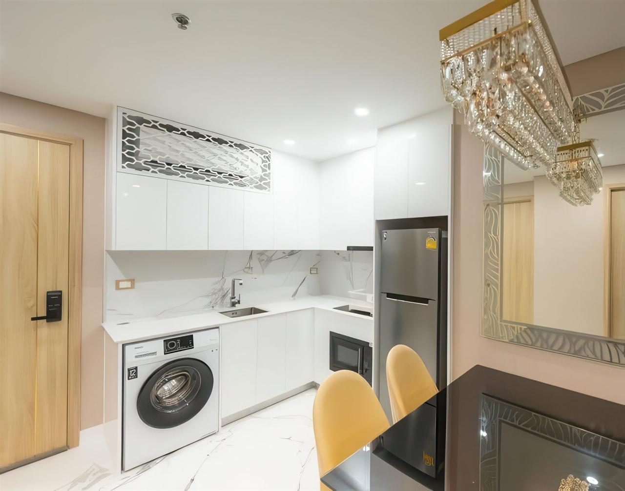 Copacabana Beach Jomtien 2BR Sea view, 12th Floor