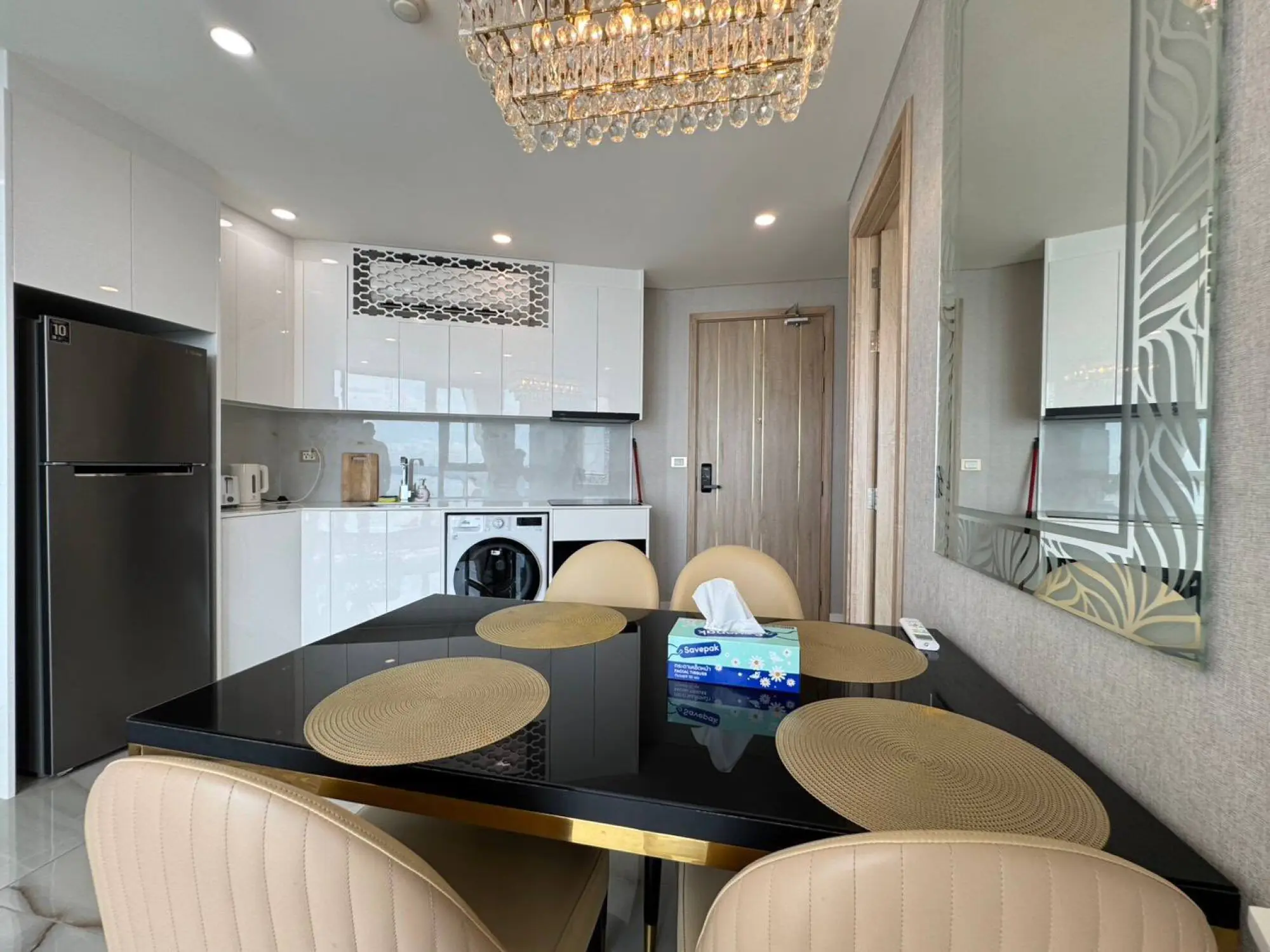 Copacabana Beach Jomtien 1BR Sea view, 32nd Floor