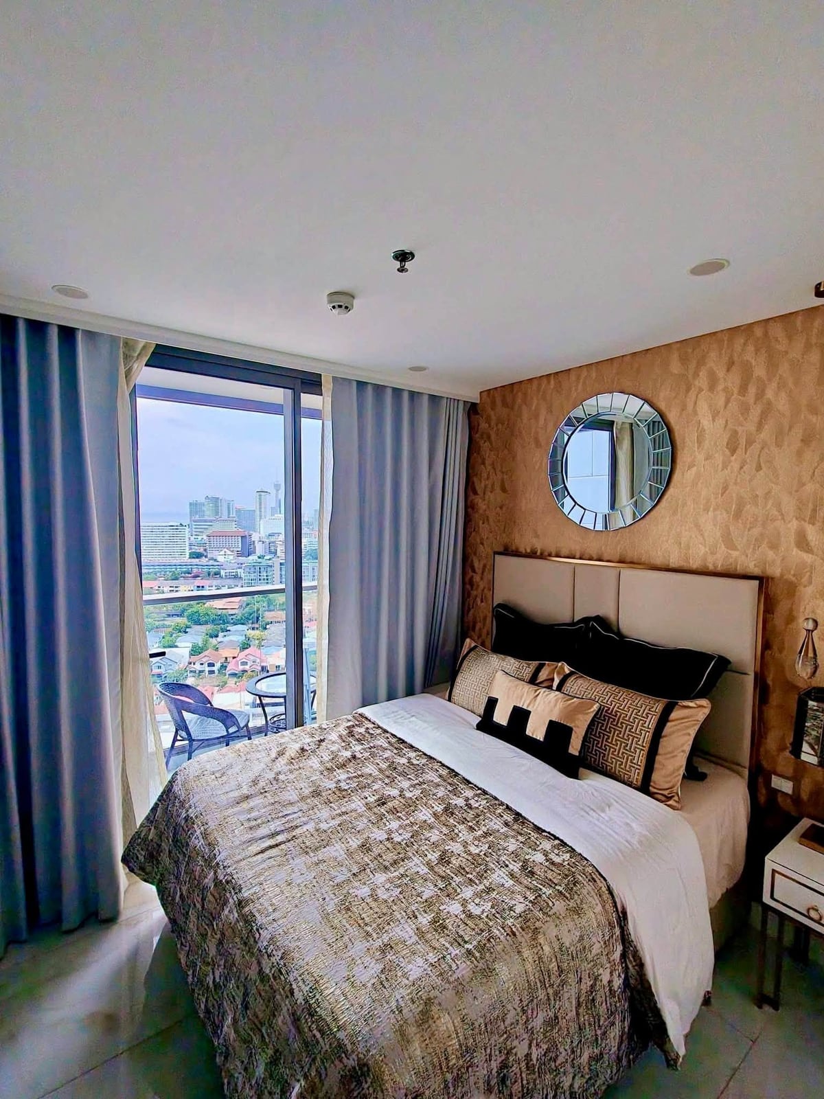 Copacabana Beach Jomtien 1BR, 23rd Floor