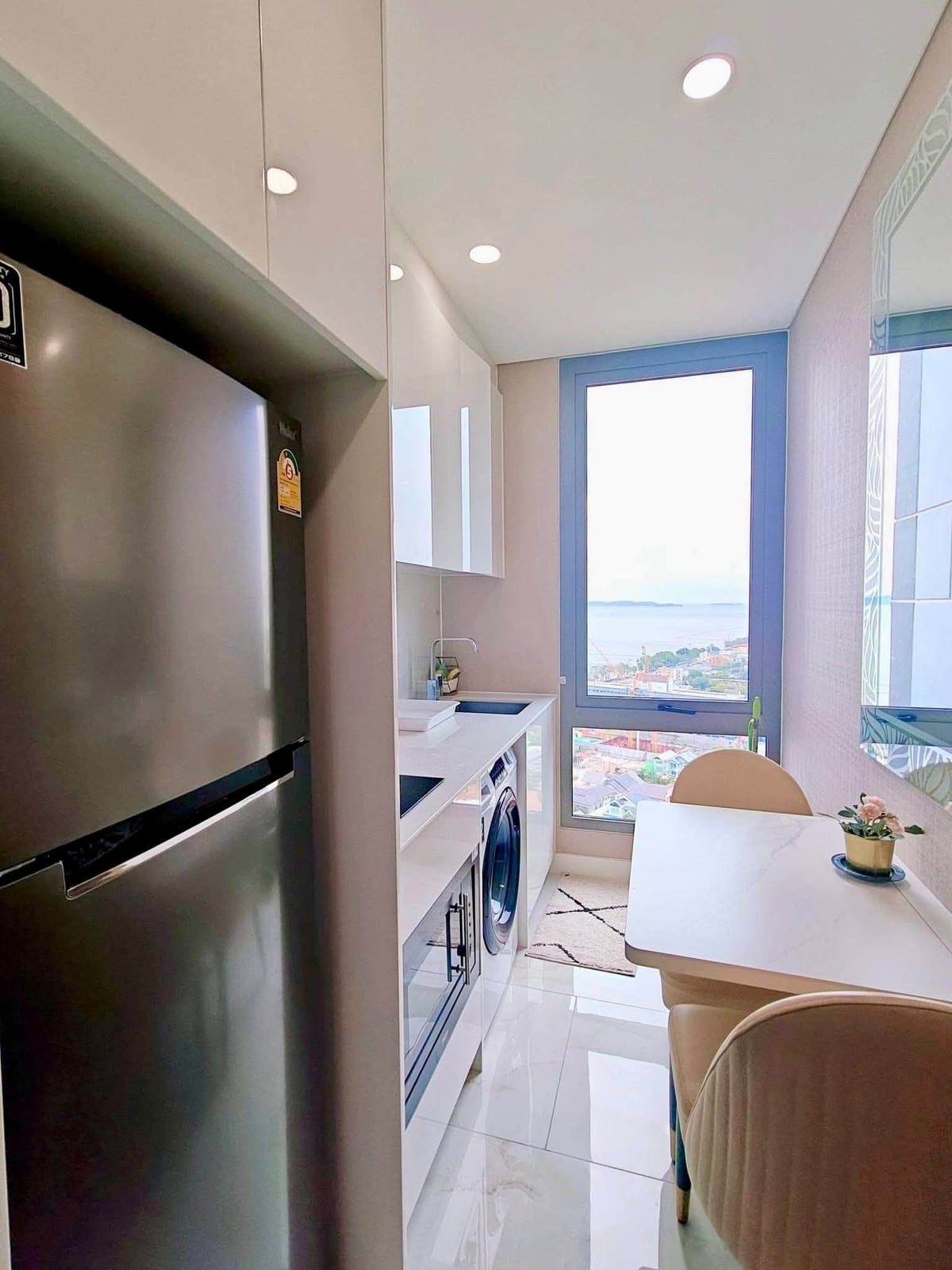 Copacabana Beach Jomtien 1BR, 23rd Floor