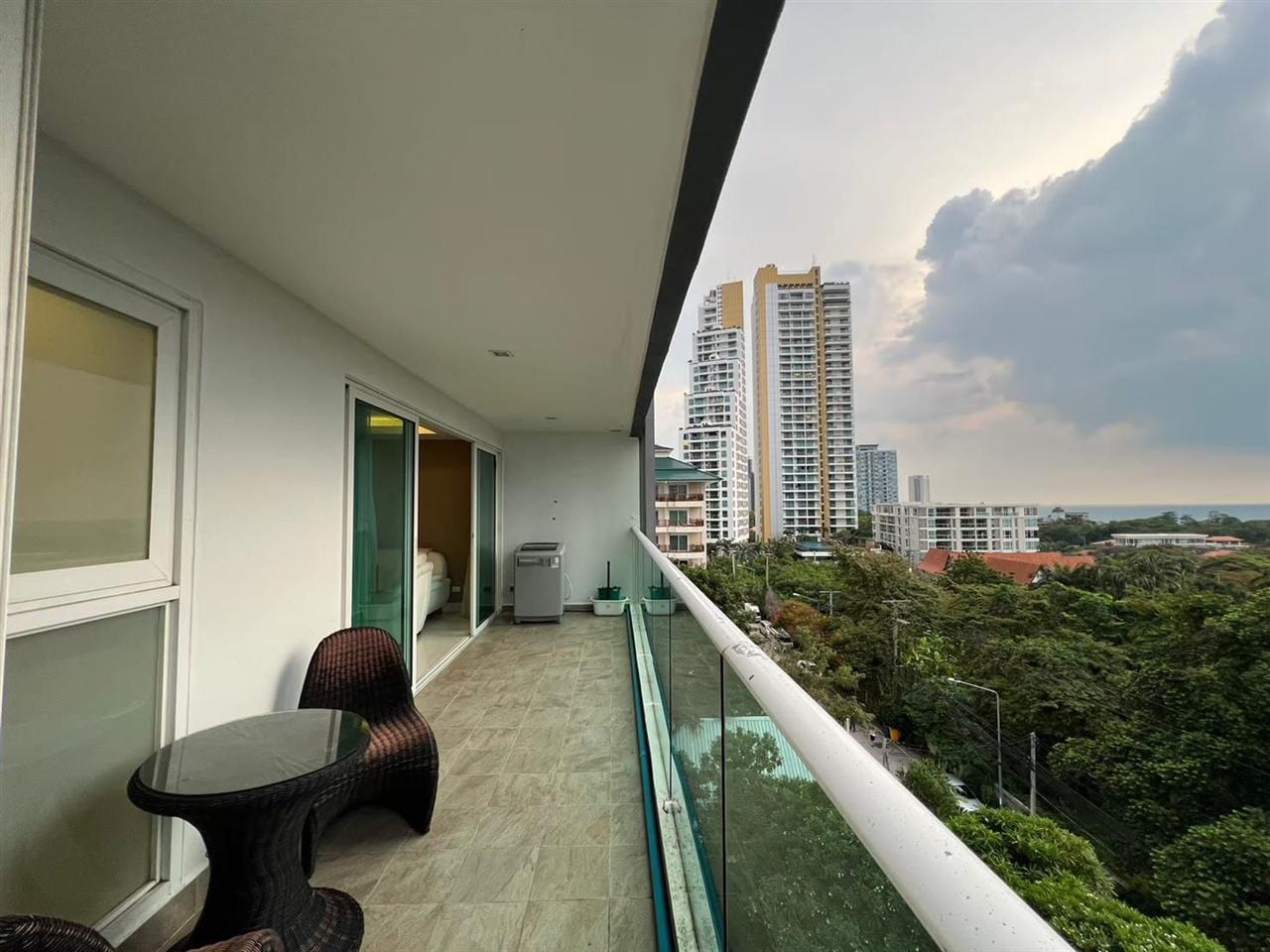 Cosy Beach View 2BR Sea View, 6th Floor