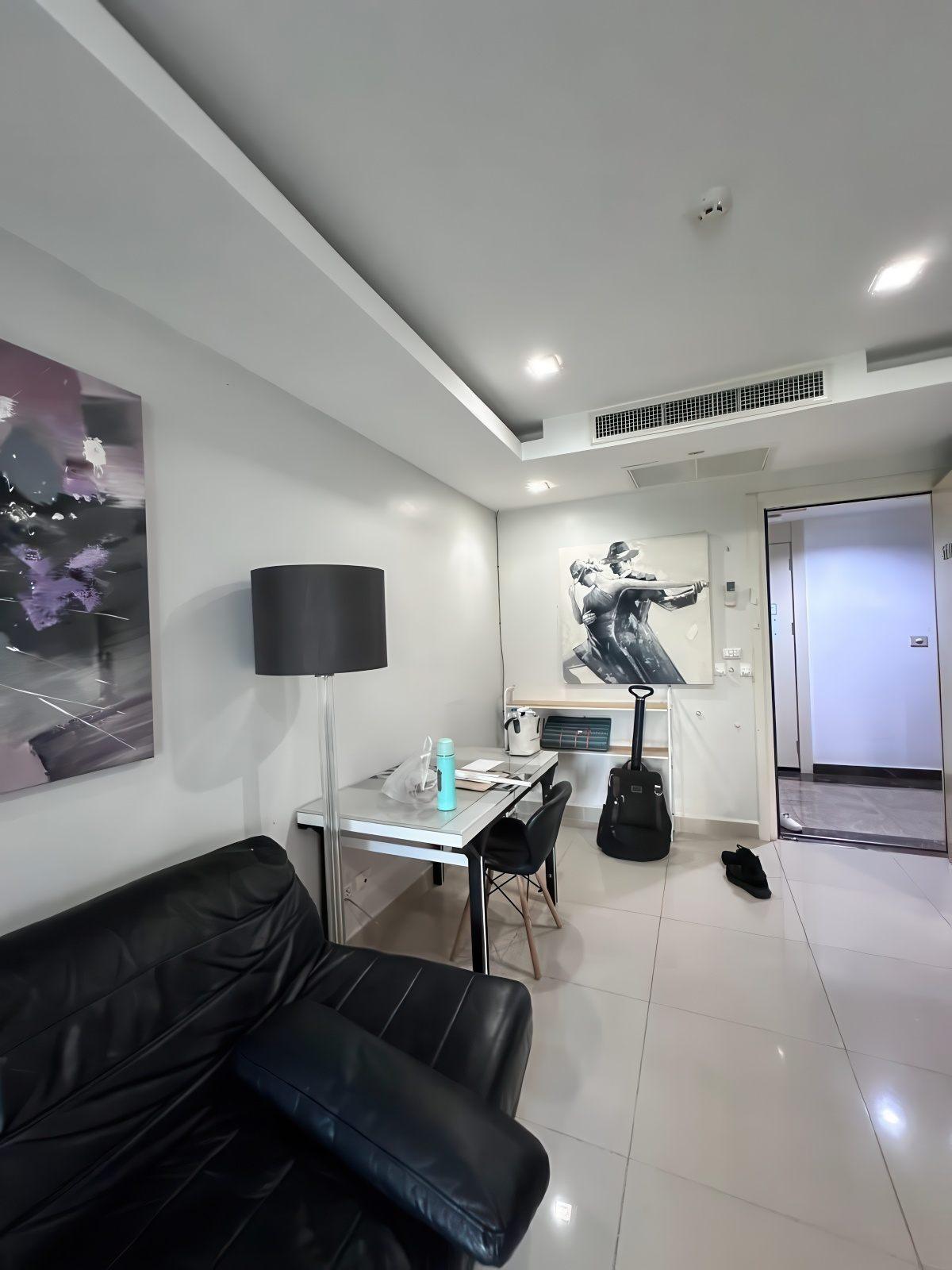 Cosy Beach View 1BR City view, 3rd Floor
