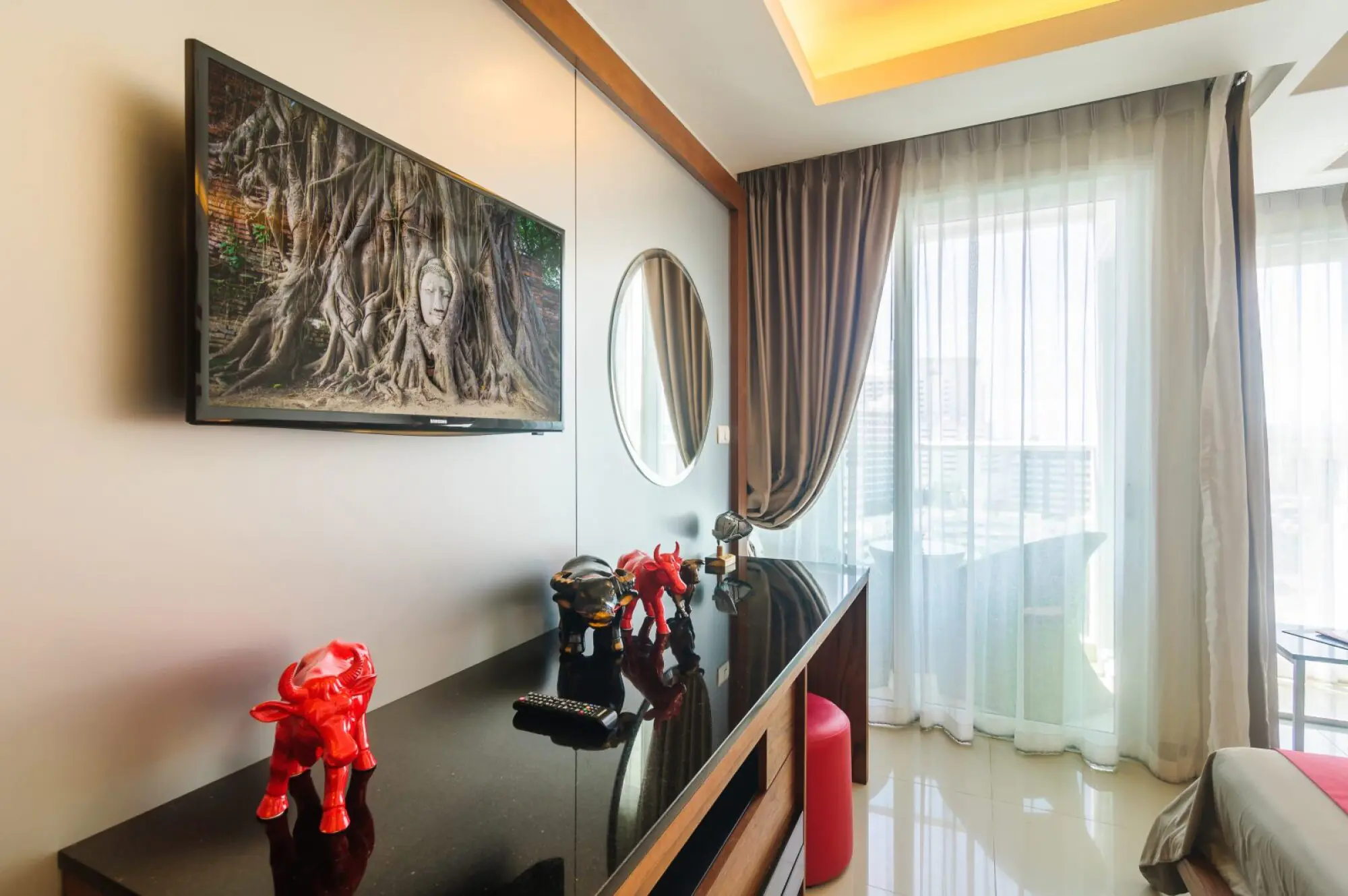 Cosy Beach View, 12th Floor