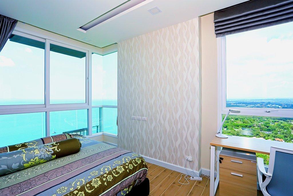 Del Mare 1BR Sea view, 32nd Floor