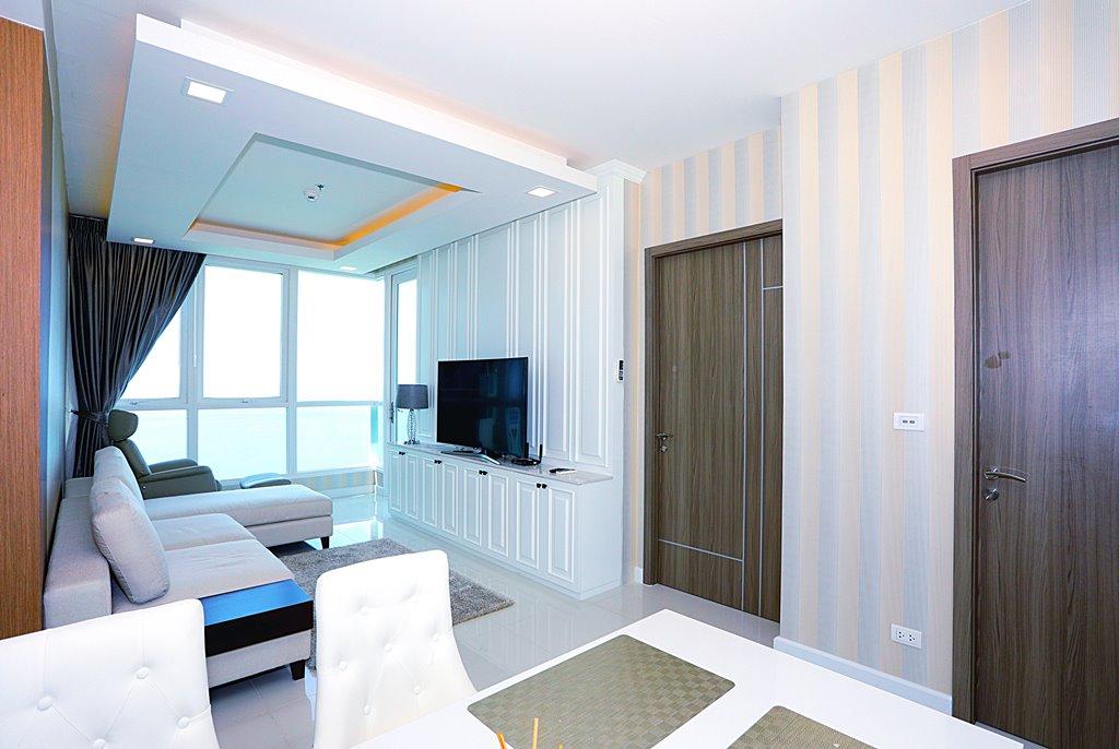 Del Mare 1BR Sea view, 32nd Floor
